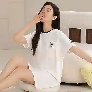 夏芬妍 时尚柔软亲肤海军小熊圆领家居服简约休闲舒适短袖睡衣可外穿睡裙 女款 白色
