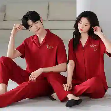 夏芬妍 喜气中国红简约柔软舒适翻领开衫本命年家居服亲肤休闲短袖长裤时尚可外穿睡衣套装 男女同款