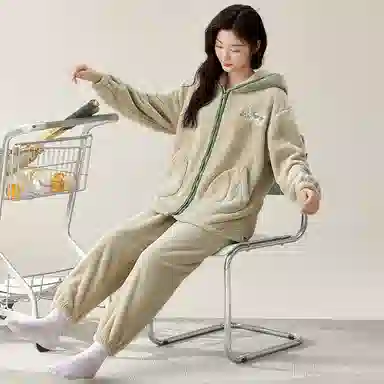 夏芬妍 简约时尚亲肤可爱连帽卡通加厚保暖舒适可外穿睡衣套装 女款 浅卡色