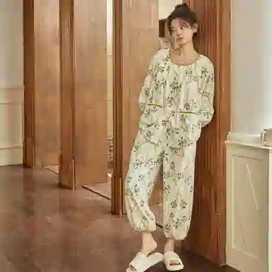夏芬妍 慵懒舒适国风花卉云朵棉带胸垫休闲圆领开衫七分袖家居服宽松可外穿睡衣套装 女款