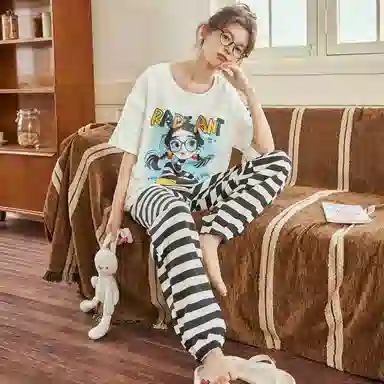 夏芬妍 简约舒适可爱卡通休闲亲肤短袖条纹长裤时尚可外穿圆领带胸垫家居服睡衣套装 女款