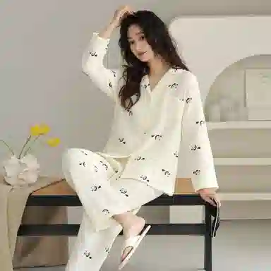 夏芬妍 休闲舒适熊猫满印婴儿棉翻领开衫家居服柔软亲肤可外穿长袖长裤 睡衣套装 女款 杏色