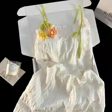 夏芬妍 甜美少女风柔软纯色花朵云朵棉亲肤休闲时尚吊带带胸垫可外穿睡衣家居服睡裙 女款
