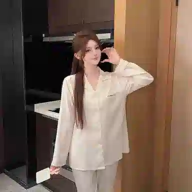 夏芬妍 时尚高级感纯色冰丝翻领家居服简约休闲舒适亲肤宽松长袖长裤可外穿睡衣套装 女款 杏色