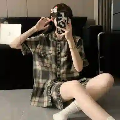 夏芬妍 柔软舒适经典格子云朵棉翻领开衫家居服亲肤休闲短袖三件套时尚可外穿夏季睡衣套装 男女同款