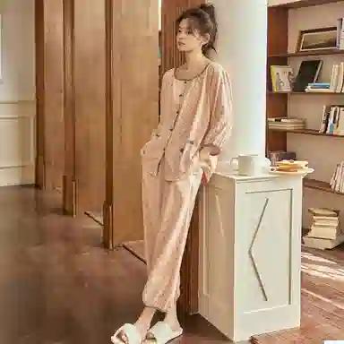 夏芬妍 甜美舒适爱心满印云朵棉带胸垫休闲圆领七分袖开衫家居服宽松可外穿睡衣套装 女款