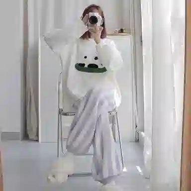 夏芬妍 简约甜美风可爱熊猫半边绒圆领家居服加厚亲肤休闲舒适长袖长裤可外穿秋冬款睡衣套装 女款 白色