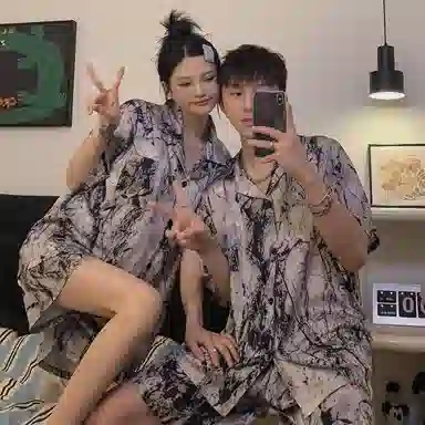 夏芬妍 休闲高级泼墨画翻领舒适亲肤凉感短袖时尚简约可外穿家居服睡衣套装 男女同款