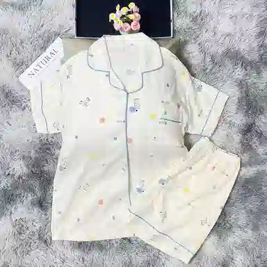夏芬妍 卡通满印彩点小狗翻领云朵棉短袖短裤家居服可爱舒适休闲简约可外穿睡衣套装 女款 杏色
