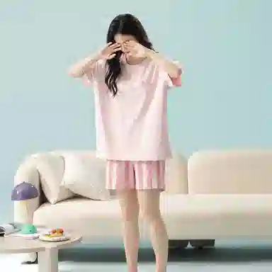 夏芬妍 时尚舒适柔软纯色上衣条纹裤莫代尔棉家居服凉感透气亲肤宽松短袖短裤可外穿睡衣套装 女款 粉色