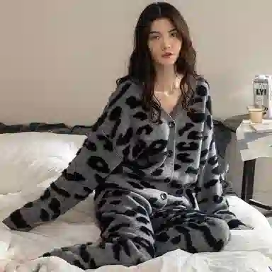 夏芬妍 简约时尚豹纹开衫家居服保暖舒适休闲可外穿睡衣套装 女款 黑灰色