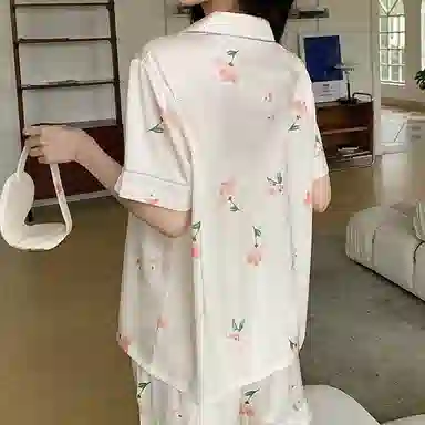 夏芬妍 裸感丝滑舒适柔软芍药花翻领冰丝短袖短裤简约可外穿家居服睡衣套装 女款 杏色