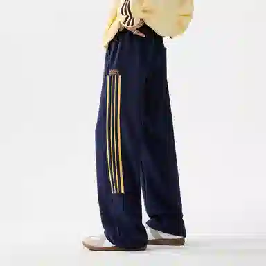 ZWWWZ