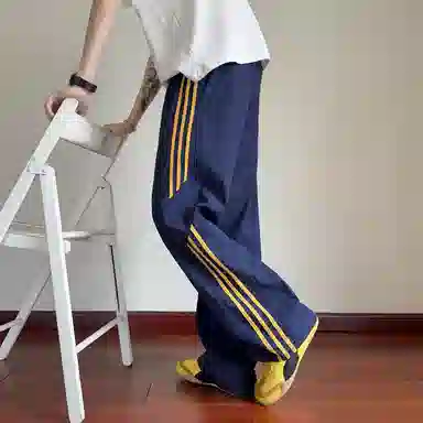ZWWWZ