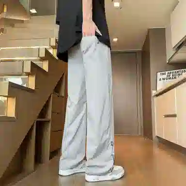 ZWWWZ