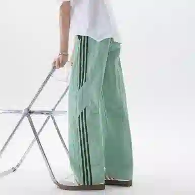 ZWWWZ