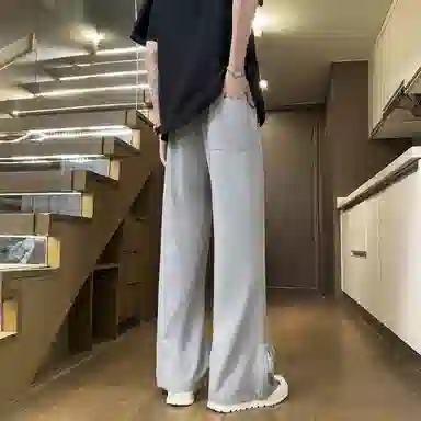 ZWWWZ