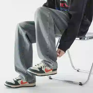 ZWWWZ