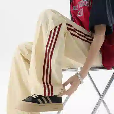 ZWWWZ