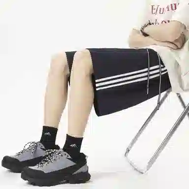 ZWWWZ