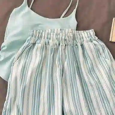 顶瓜瓜 带胸垫性感无袖吊带套头可爱甜美纯色韩版家居服睡衣套装 女款