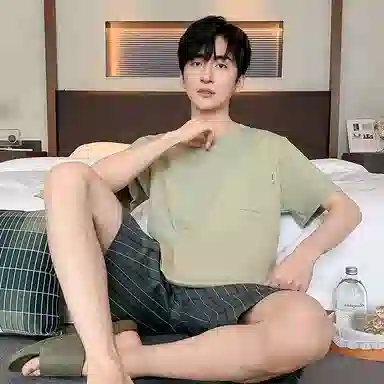 顶瓜瓜 简约舒适五分裤条纹约圆领短袖上衣睡衣套装 男款