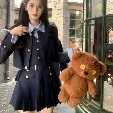 Olivia Share777 jk