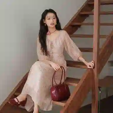 谜秀 显瘦 时尚 温柔 有气质 清新长袖连衣裙 女款