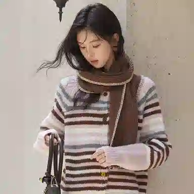 谜秀 舒适休闲简约针织衫 女款