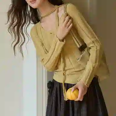 谜秀 弹力修身显瘦法式针织衫 女款