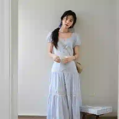 谜秀 甜美刺绣花朵提花常规袖韩版短袖连衣裙 女款