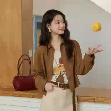 谜秀 焦糖色咖色绒面长袖法式衬衫 女款