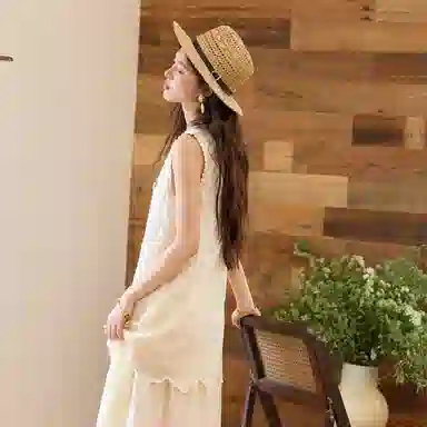 谜秀 法式刺绣假两件拼接简约通勤无袖连衣裙 女款