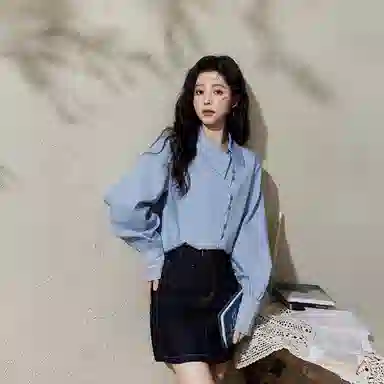 谜秀 宽松翻领简约长袖衬衫 女款