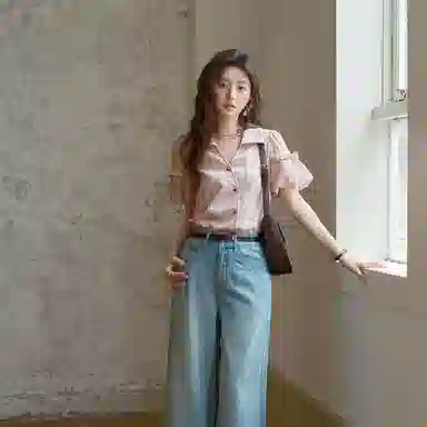 谜秀 复古法式条纹常规短袖翻领衬衫 女款