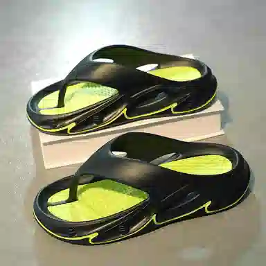 俞兆林 踩屎感简约舒适百搭人字拖鞋 男女同款