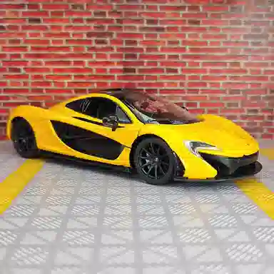 BABYS 1ST x McLaren P1 GT-R