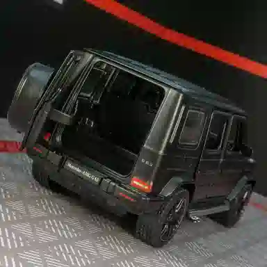 BABYS 1ST x Mercedes-Benz G63