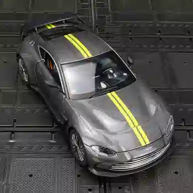 BABYS 1ST VANTAGE V12