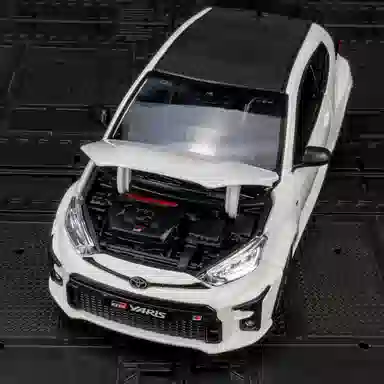 BABYS 1ST x Maisto x Toyota Yaris