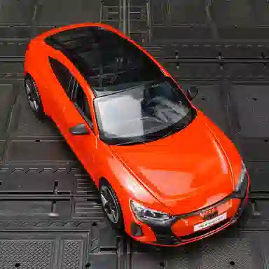 BABYS 1ST RS e-tron GT 2022 19.3cm