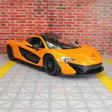 BABYS 1ST x McLaren P1 GT-R