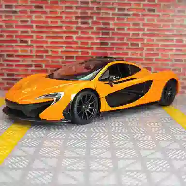 BABYS 1ST x McLaren P1 GT-R