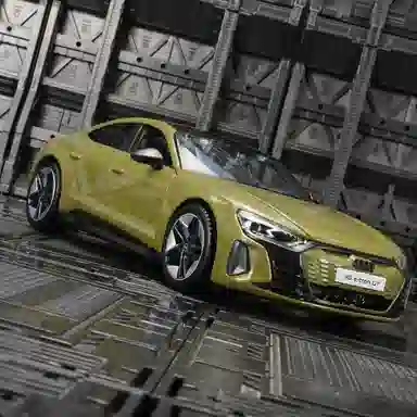 BABYS 1ST RS e-tron GT 2022 19.3cm