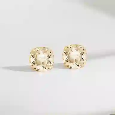 SINCE BEAUTY Shining Square Studs