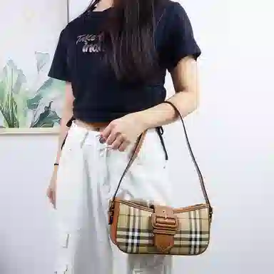 Burberry Sling