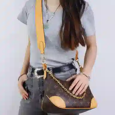 LOUIS VUITTON Boulogne