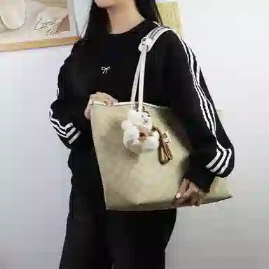 COACH City 33 Totediy