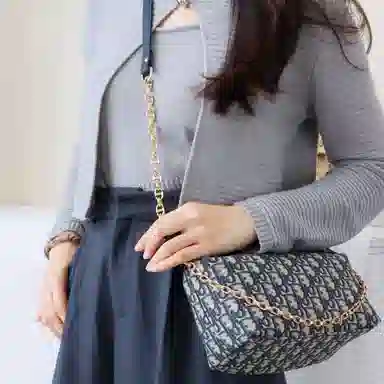 Diorstar Hobo Oblique