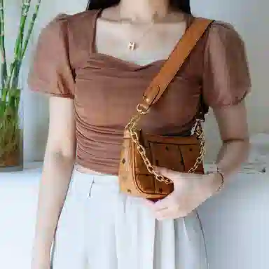 MCM Delmy Visetos diy